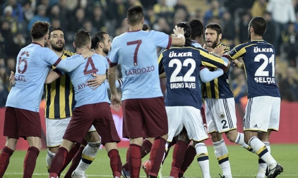 Trabzonspor Fenerbahçe'yi yine yenemedi