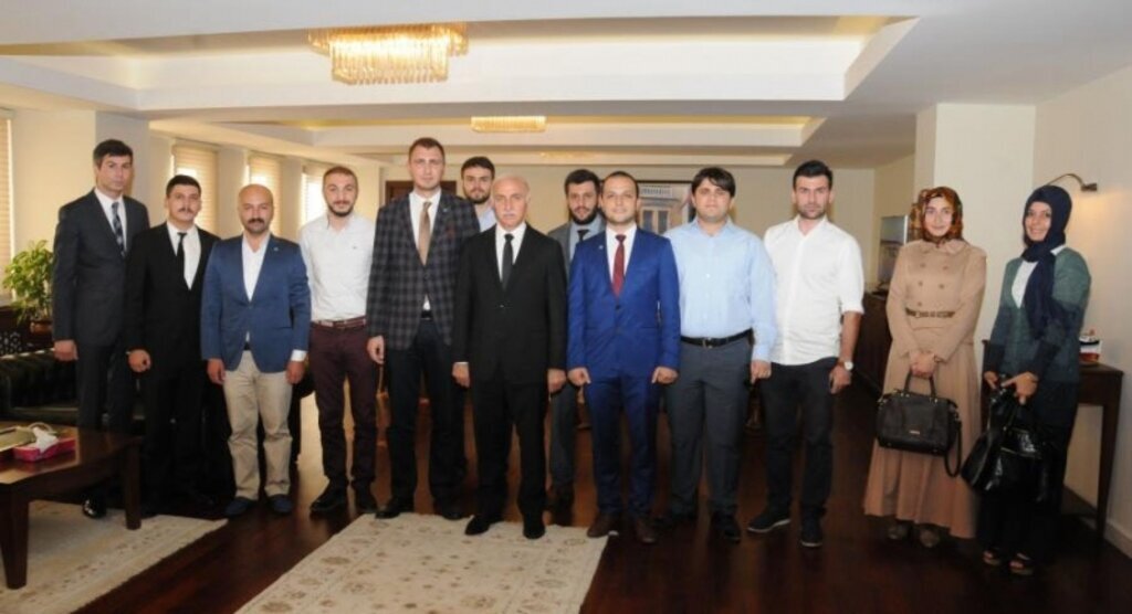 TÜGVA Samsun Şube Başkanı ve Yönetim Kurulu Üyeleri Valı Şahin'i ziyaret etti