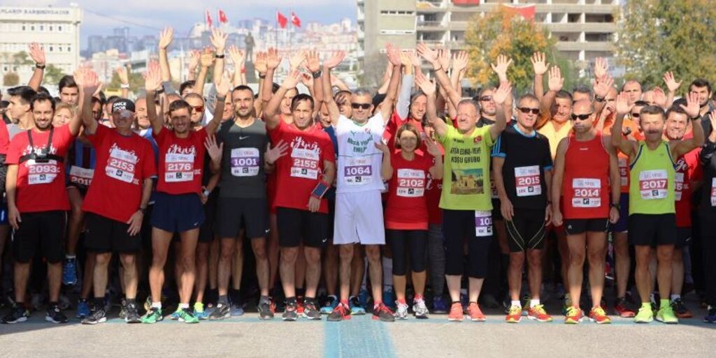Türk Kızılayı İyilik Koşusu düzenledi