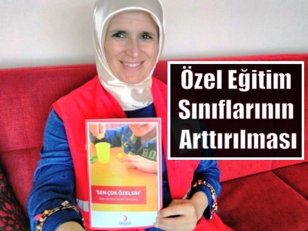 Türk Kızılayı Özel Eğitim'e Destek Veriyor