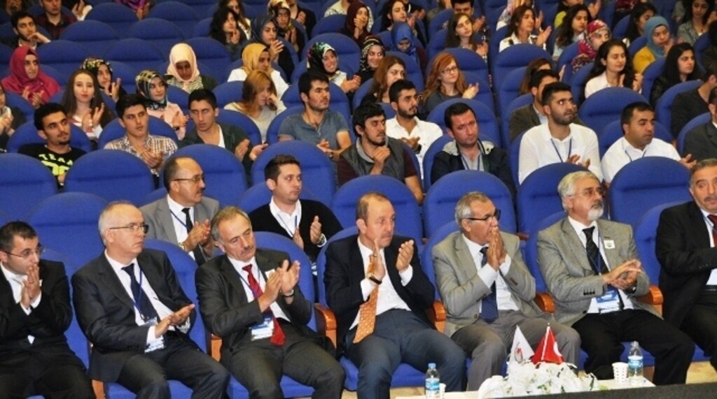 Ulusal Jeomorfoloji Sempozyumu Omü'de Başladı