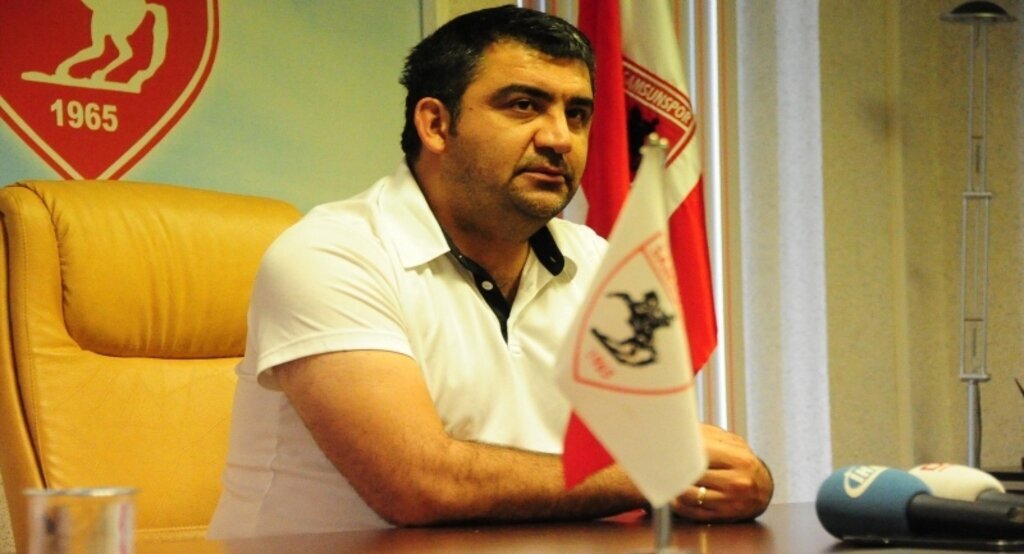 Ümit Özat haftalık basın toplantısını gerçekleştirdi