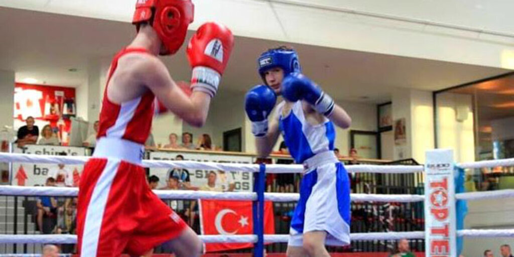 Üst Minikler Boks Milli takımı 4 madalya ile döndü