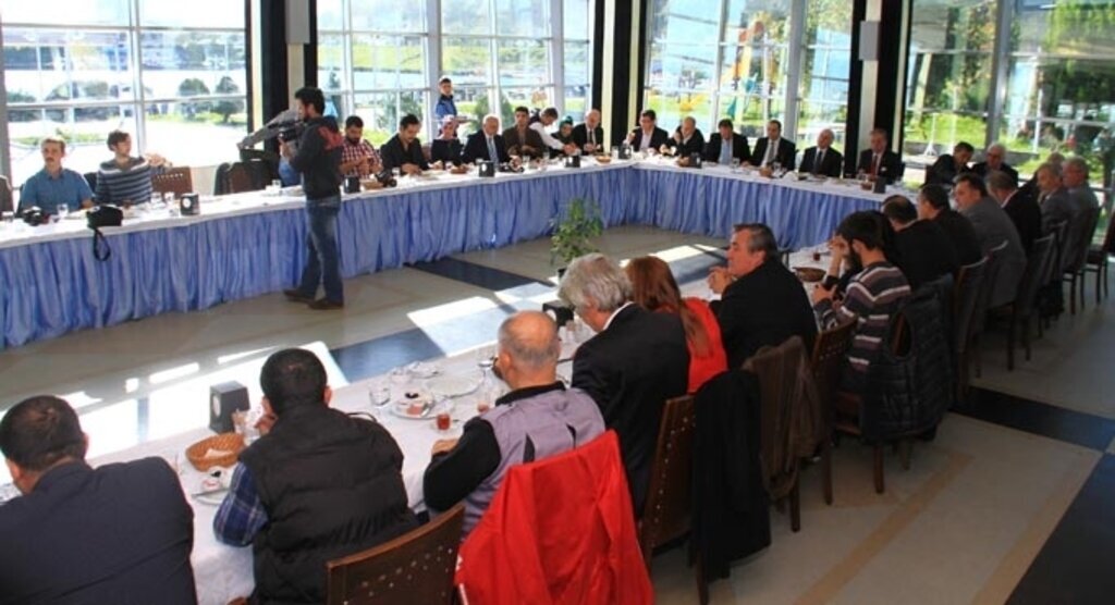 Vali Şahin basın mensupları ile biraraya geldi