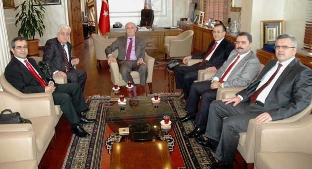 Vali Yardımcıları Başkan Yılmaz'ı ziyaret etti