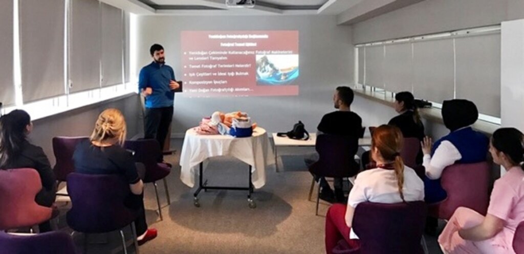 VM Medical Park Samsun Hastanesi Gebe Okulu anne adaylarını yanlız bırakmıyor