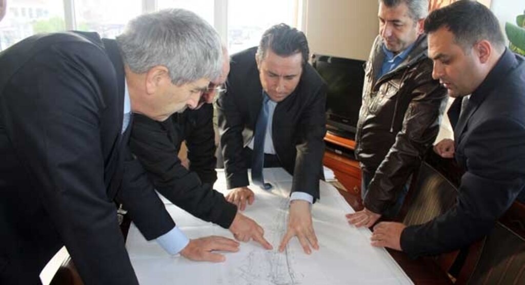 Yakakent'in kanalizasyon sorunu çözülüyor