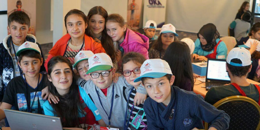 Yarını Kodlayan Çocuklar Hackathon da Buluştu