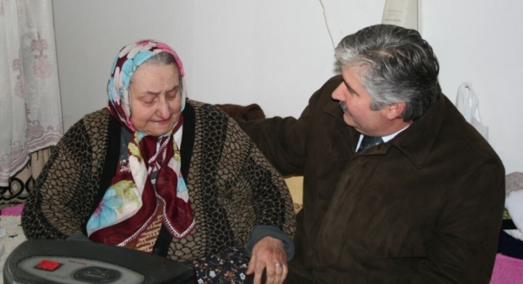 'Yaşlısına sahip çıkmayan toplum güvenli gelecekten bahsedemez'