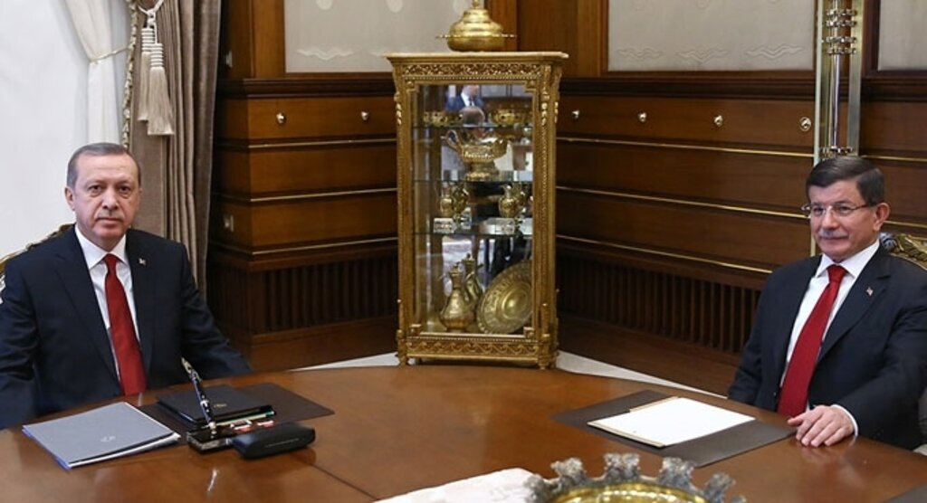 Yeni Bakanlar Kurulu Açıklandı ... İşte Süpriz isimler...