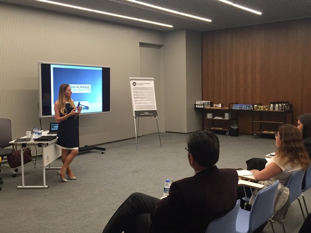 YENİ İŞ KANUNU VE TORBA YASA HANGİ YENİLİKLERİ GETİRİYOR?