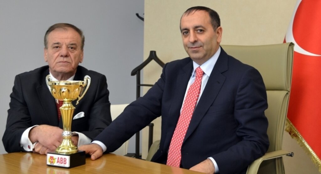 ‘Yerel Hizmetin Oscarı’ Ödülü YEDAŞ’ın