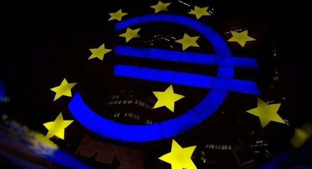 'Yunan trajedisinde temel senaryo Grexit'
