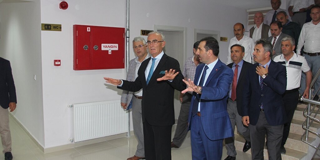 Yusuf Ziya Yılmaz'dan Kavaktaki Yeni Hizmet Binasına ziyaret