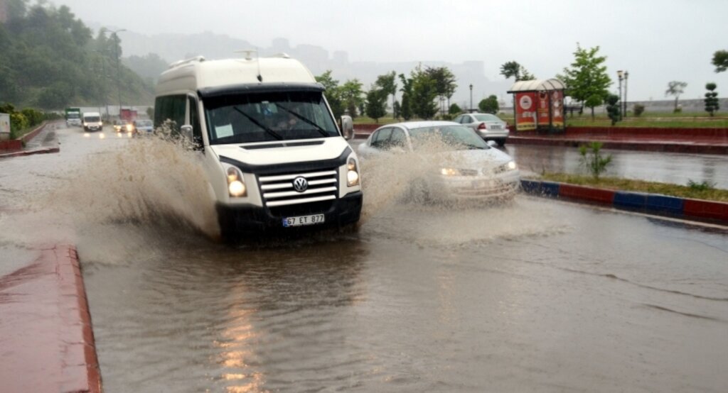 Zonguldak'ta sağanak