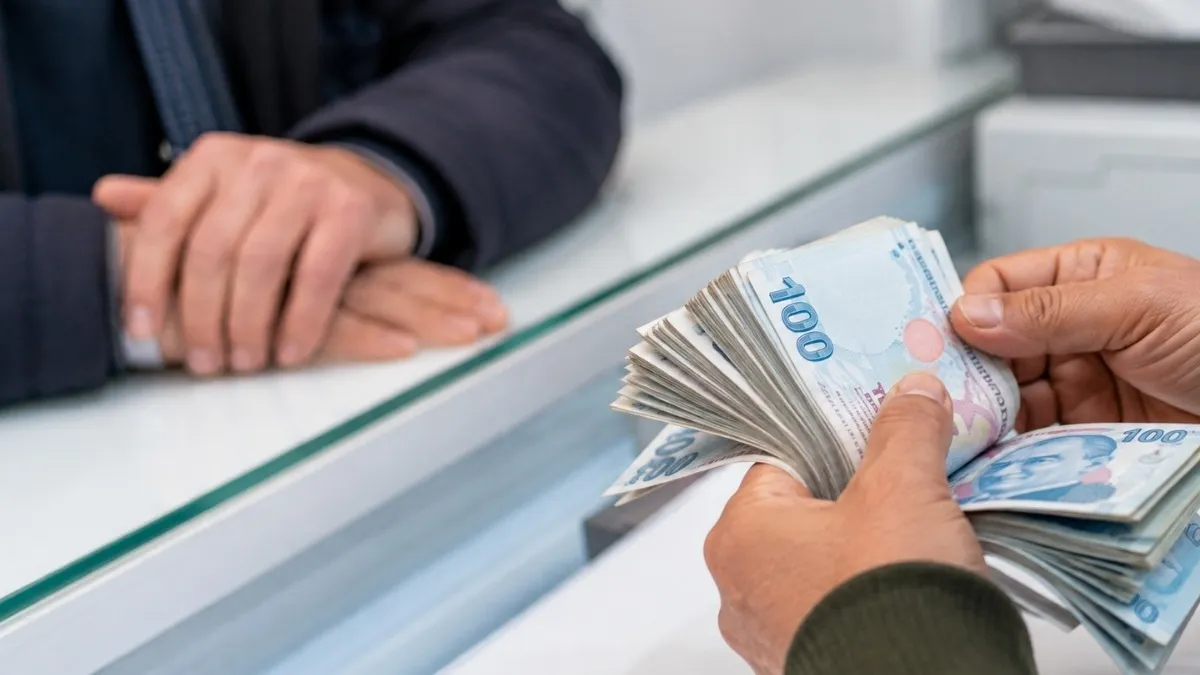 Emekli maaş farkları ne zaman yatacak? 3 bin 552 TL için gözler SGK'da