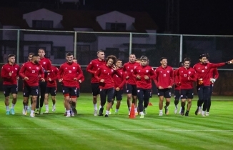 Samsunspor milli takım arasında Antalya'da kampa girdi