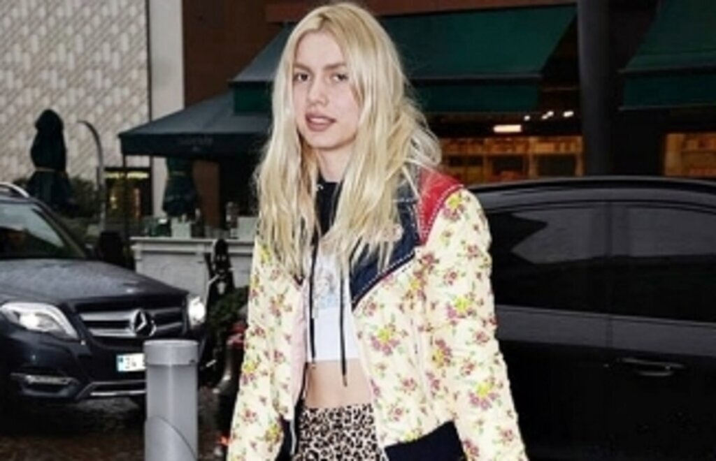 Aleyna Tilki Sen Affetsen Ben Affetmem