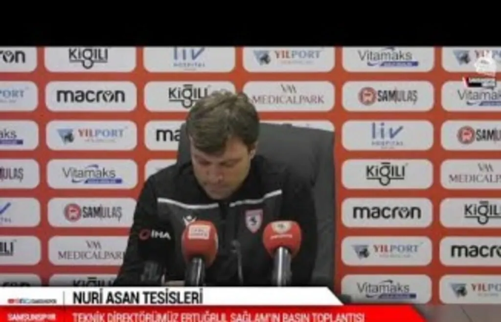 Samsunspor Teknik Direktörü Ertuğrul Sağlam Basın Toplantısı Düzenledi
