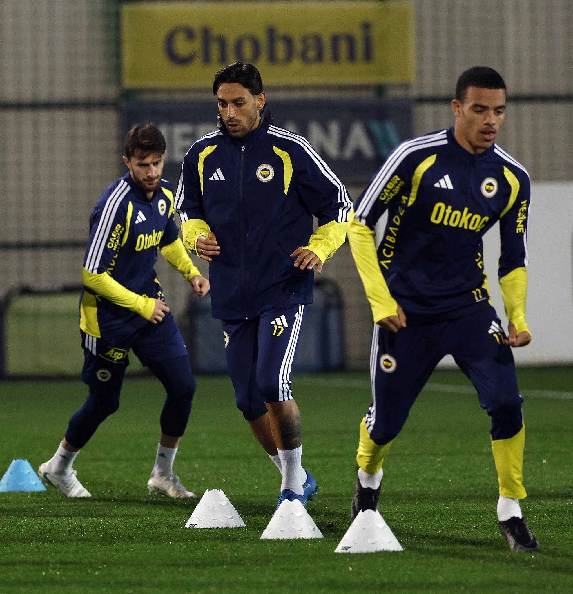 Fenerbahçe Kampa Girdi, Fenerbahçe Galatasaray maçı Ne Zaman ve Muhtemel 11’ler - Fotoğraf 2